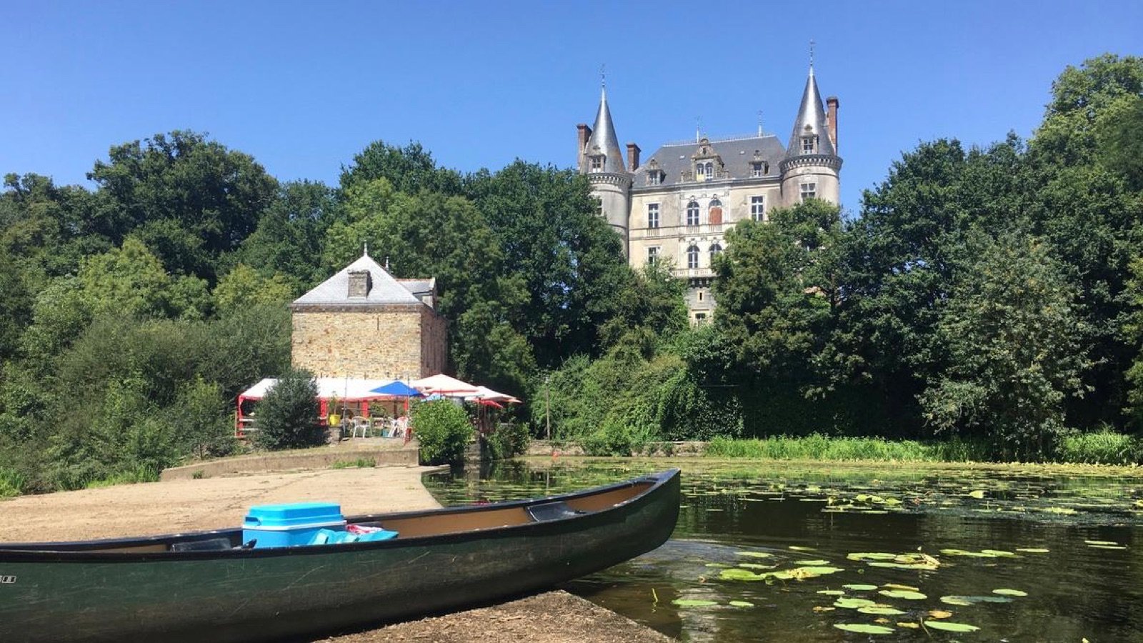 Reflets sur la rivière du Don au fil de l'eau