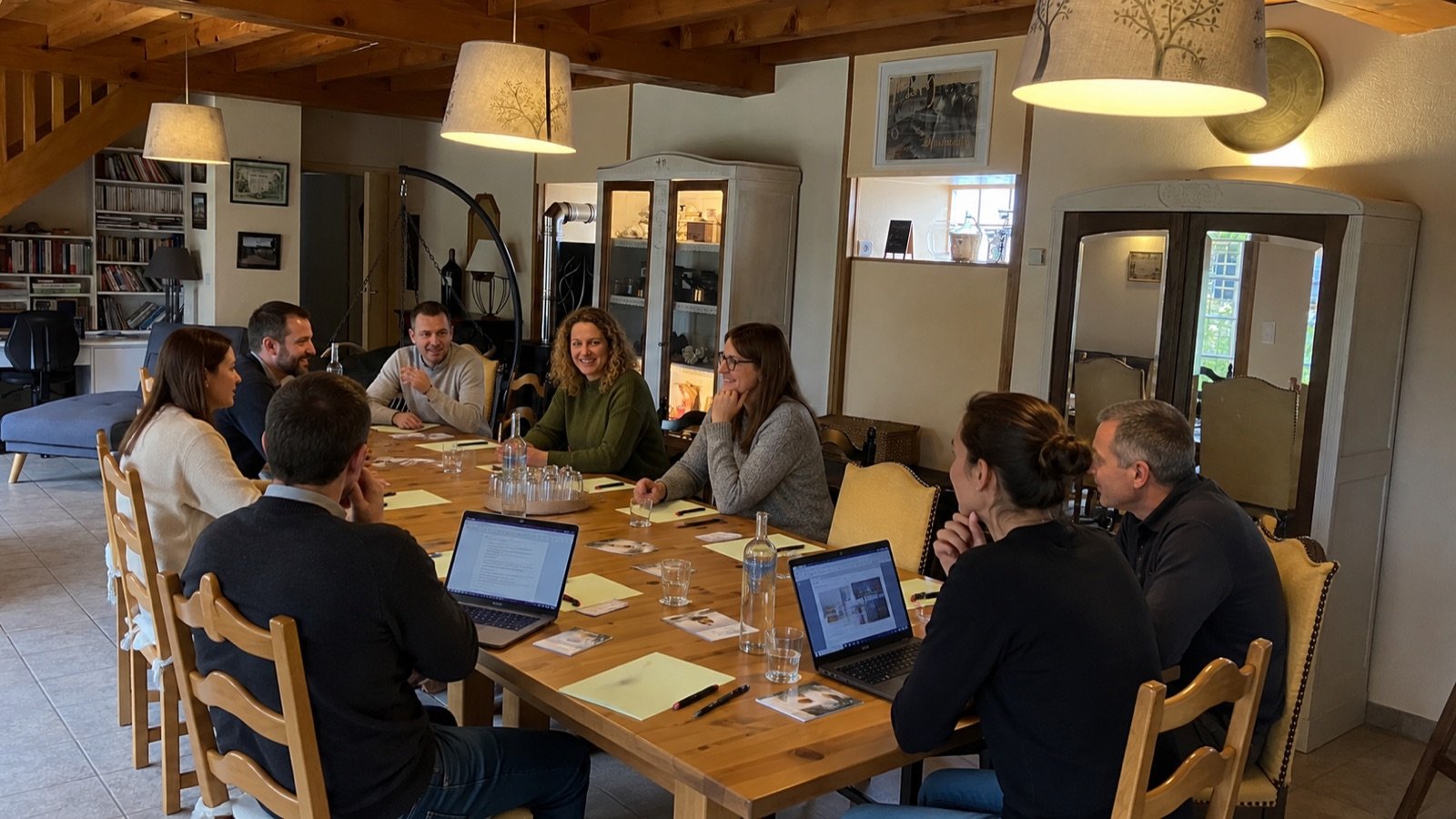 Séminaire à L'Arbre Émaillé — cadre, hébergement, repas